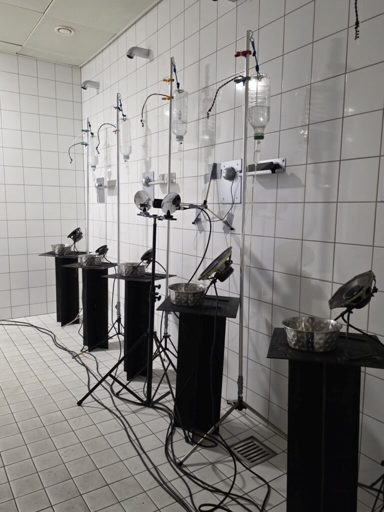 partial view of a sound art installation at the pakt event flash2025. partial view of a sound art installation at the pakt event flash2025.