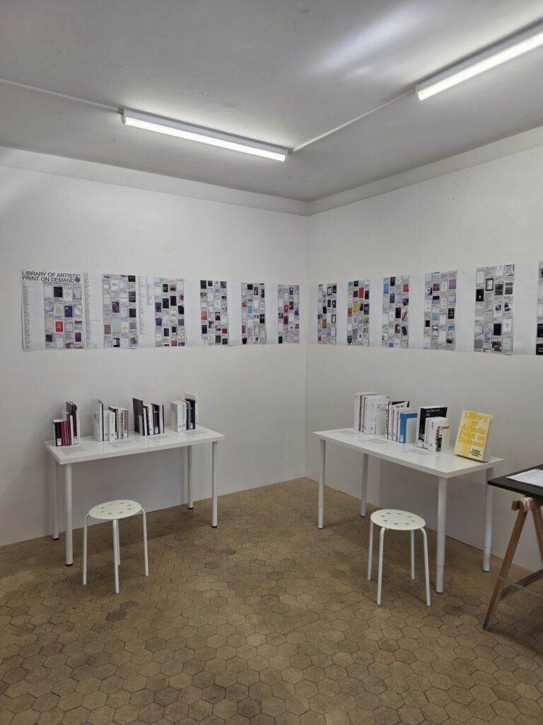 library of artistic print on demand, rsc_39, installation view der lulu-exponate